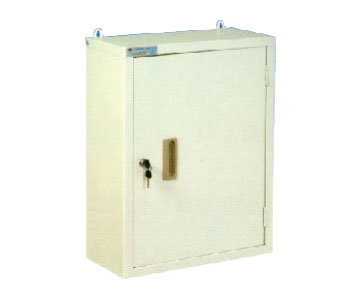 DDA MEDICINE CABINET WALL MOUNTED 