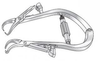 JOLL RETRACTOR